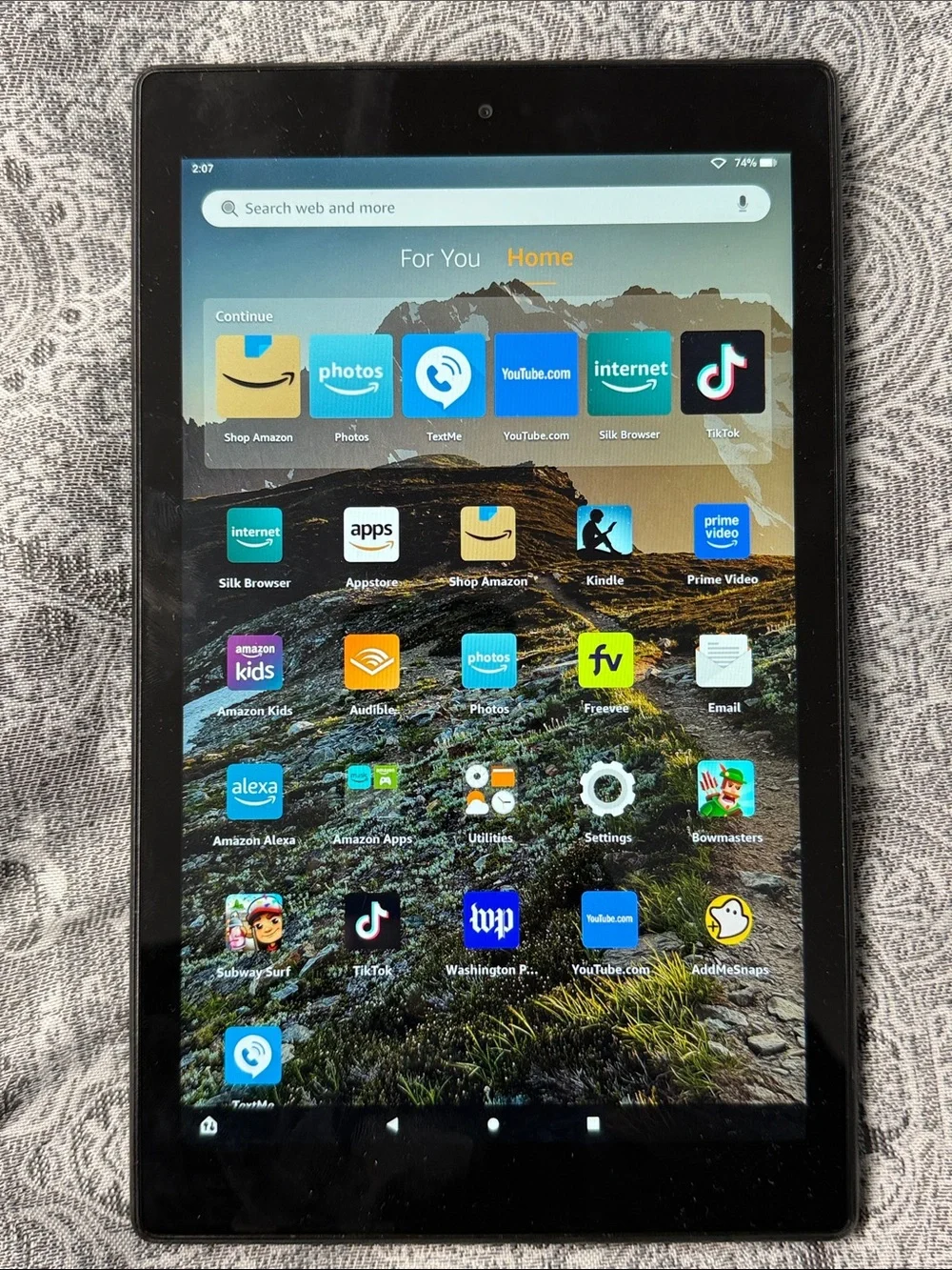 Amazon Fire HD 10 (9th gen) Tablet in Black with Touchscreen Display